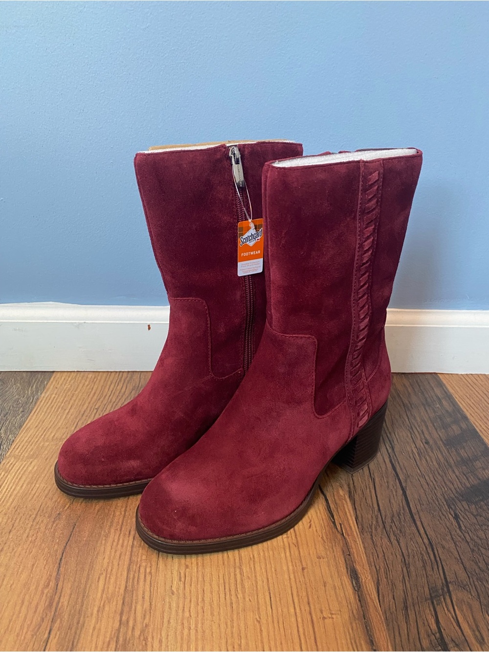 Vince Camuto Verona Womenโs Cranberry Suede Mid-Calf Boots with Side Zipper NWT